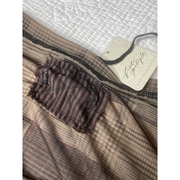 Free People We the Free Back To Business Tee Blouse Top Sheer Ruffle Medium Brow - Picture 7 of 15